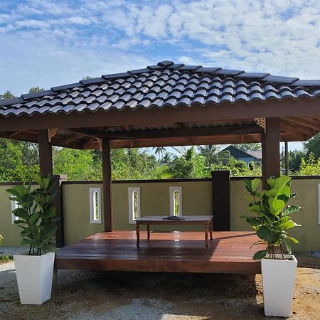 Nipah Homestay Kuala Besut Pokoj fotografie